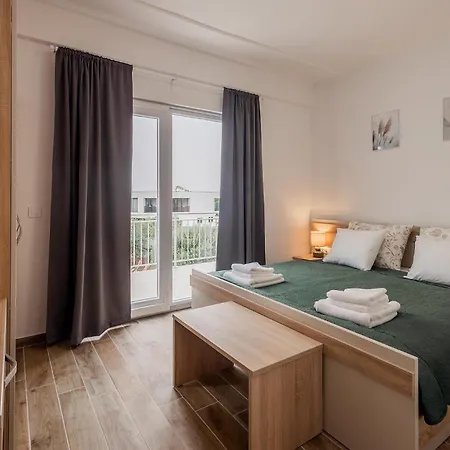 Pet Friendly Home In Vrsi * Vrsi