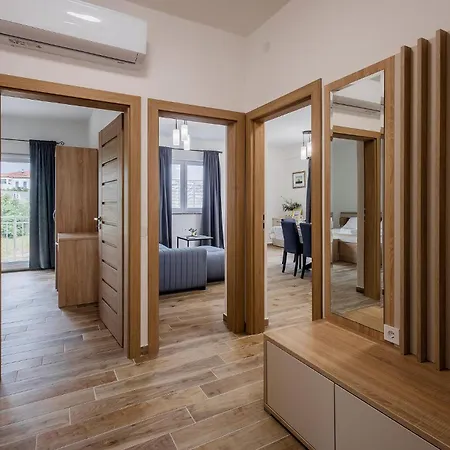 Pet Friendly Home In Vrsi Hébergement de vacances *