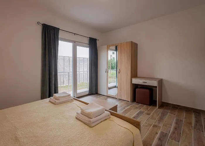 펜션 4 Bedroom Gorgeous Home In Vrsi